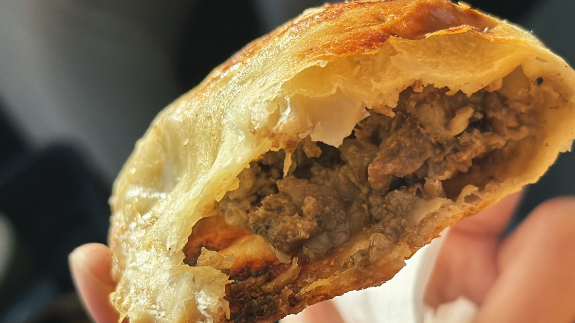 这次来一个馅料特写，全都是小肉粒，不是肉酱