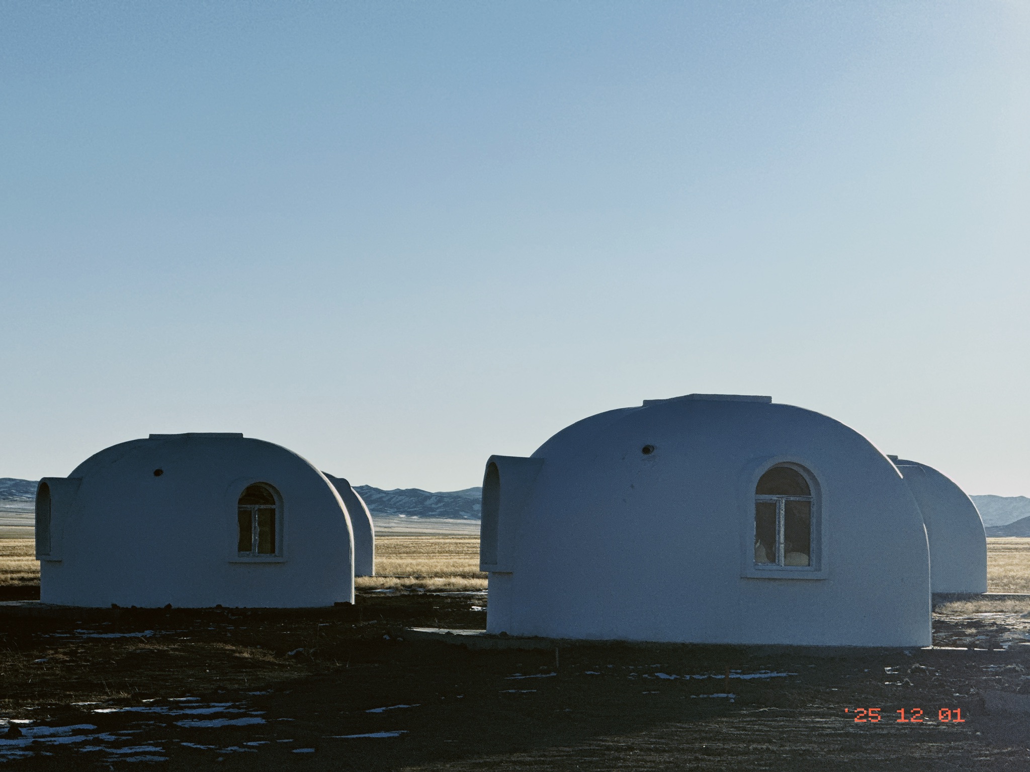 蒙古包就是一个个的民宿