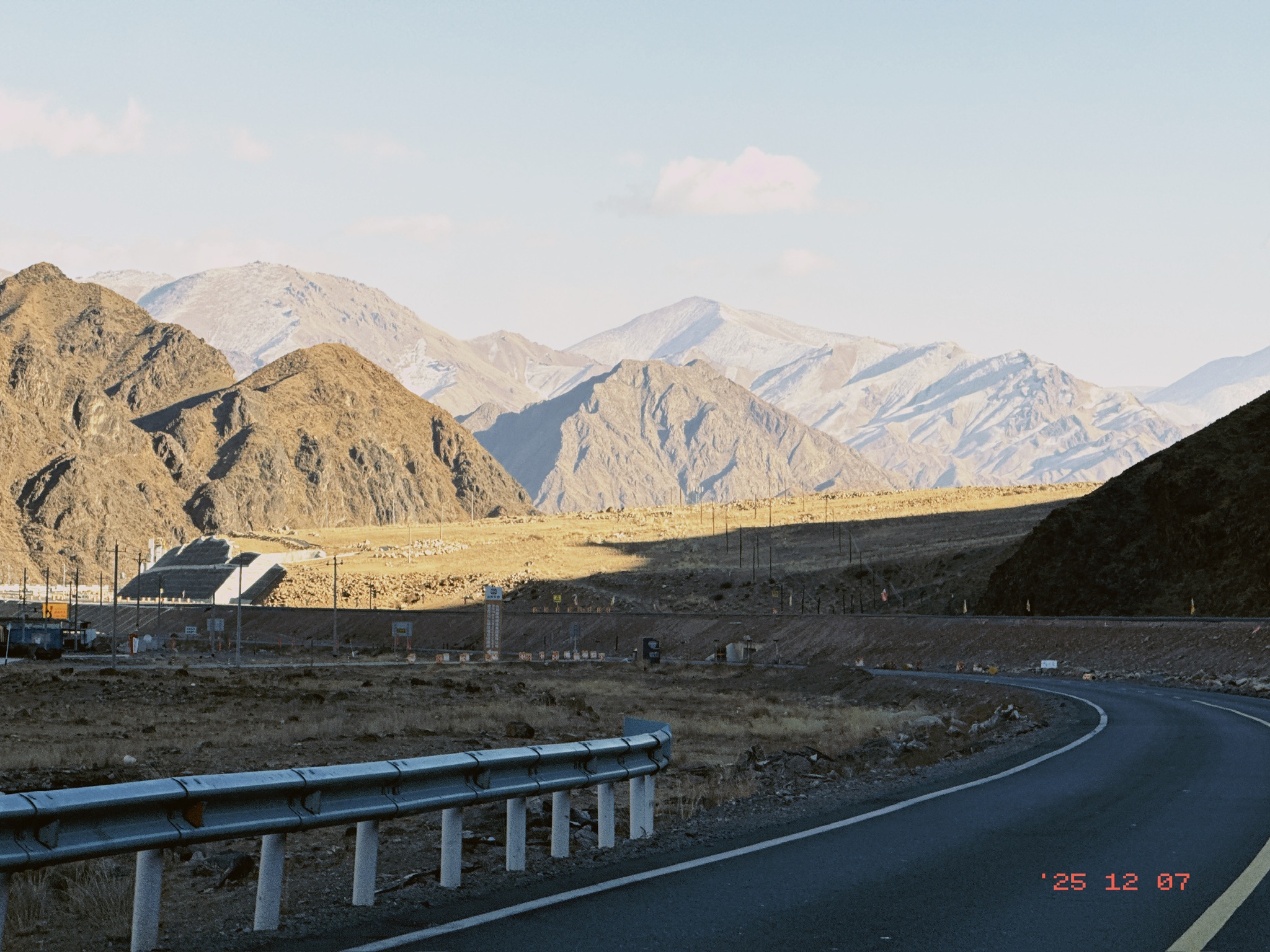 这样的山开始成为主旋律