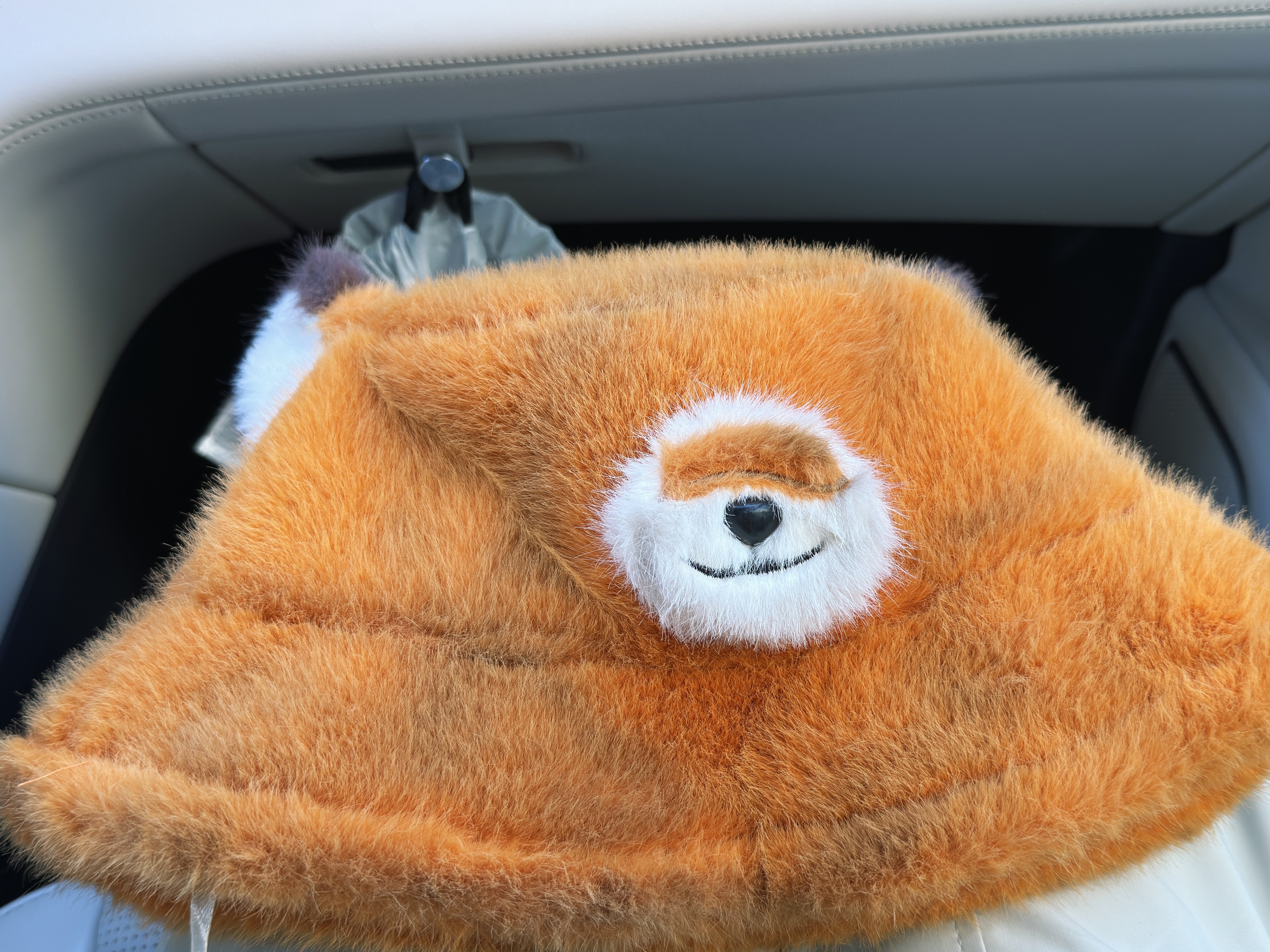 灰头土脸的帽子