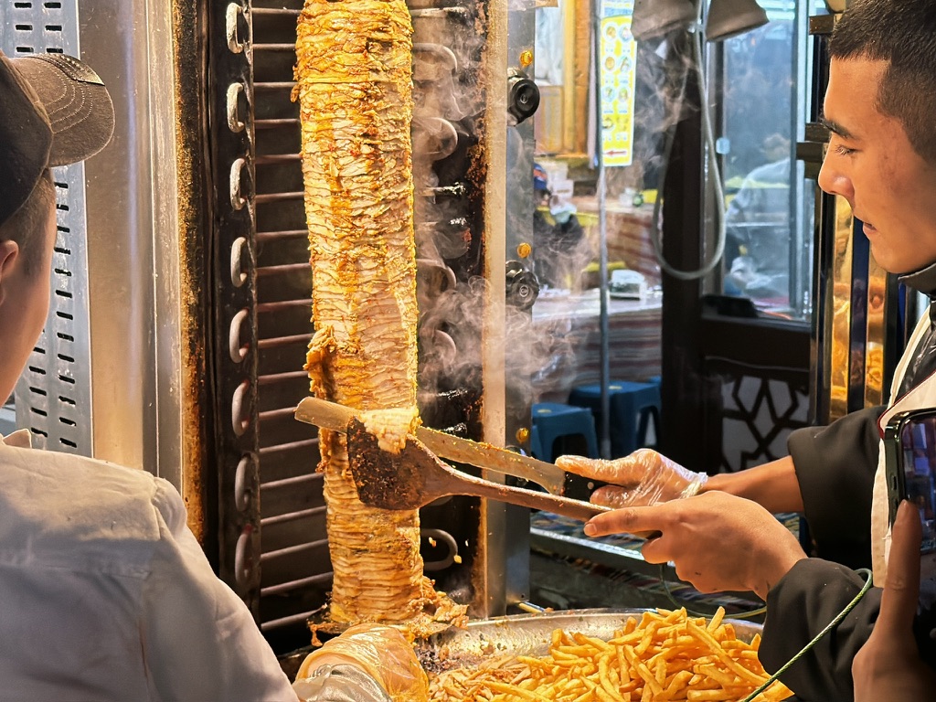 现做鸡肉薯条卷