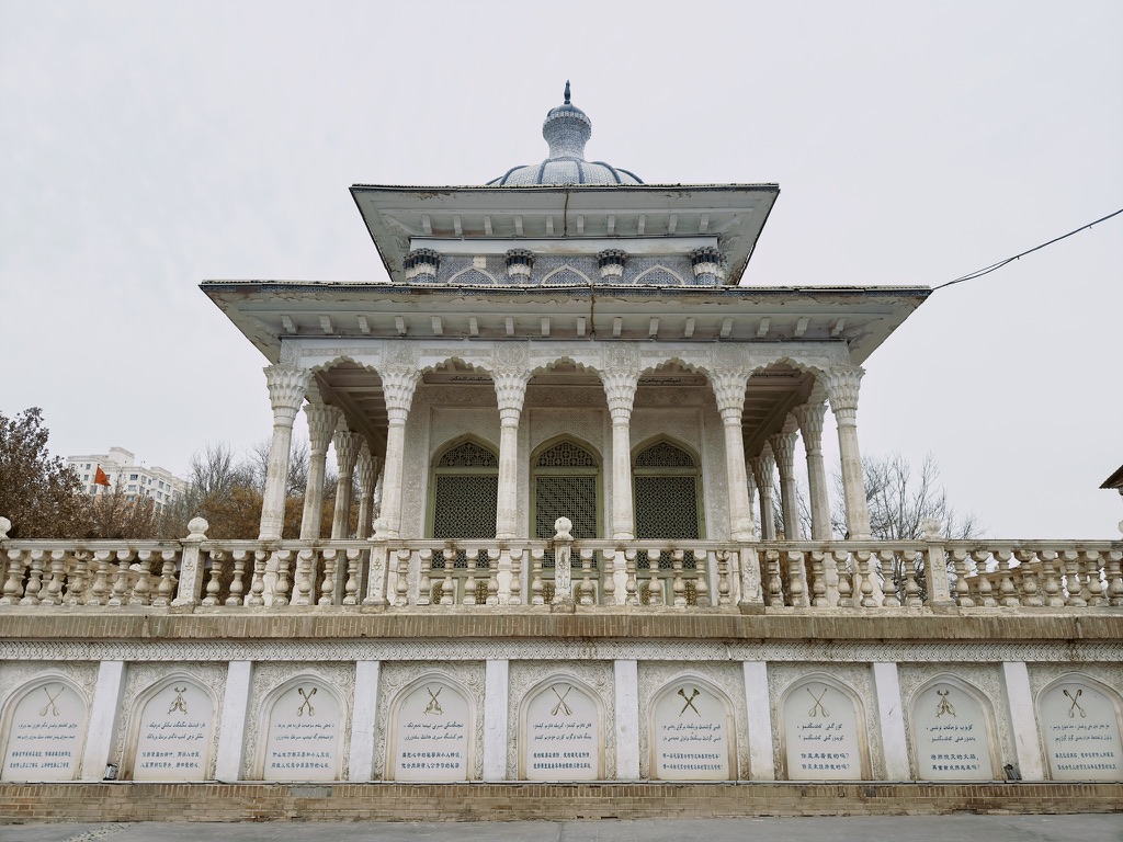 阿曼尼莎汗纪念陵