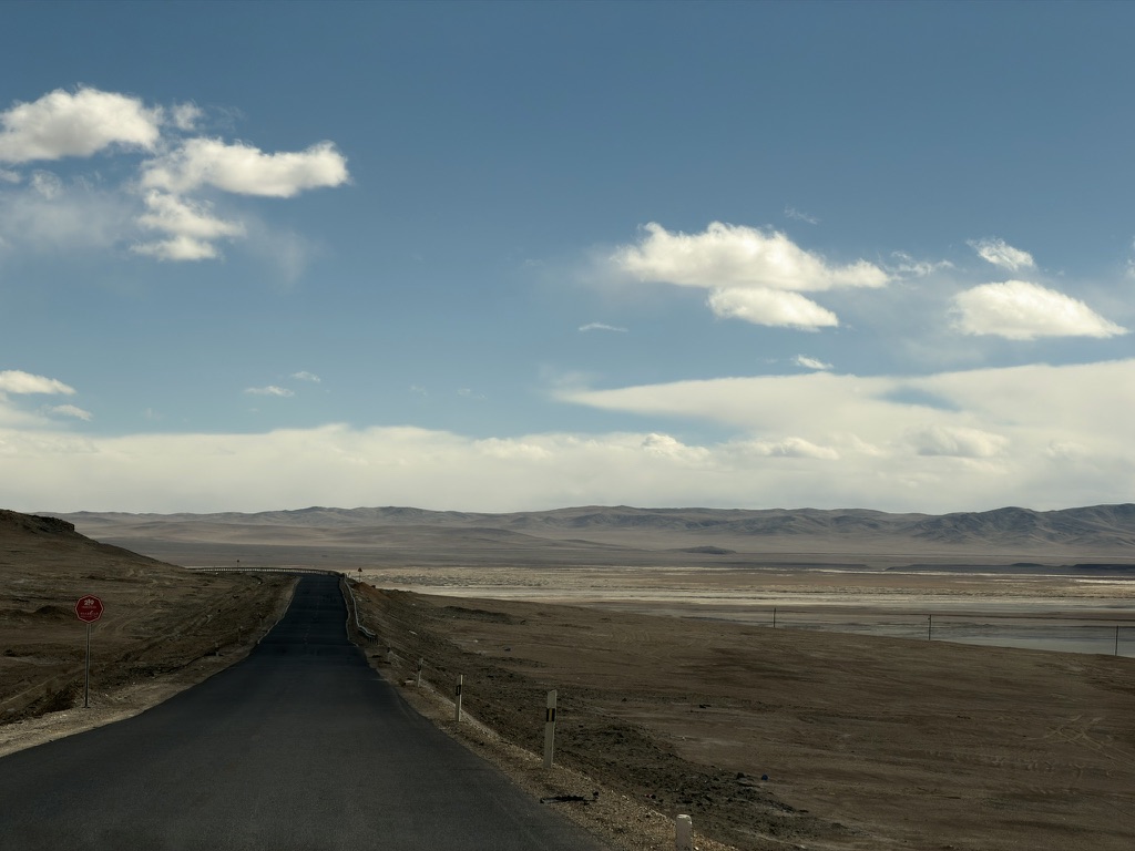 没有水的甜水海