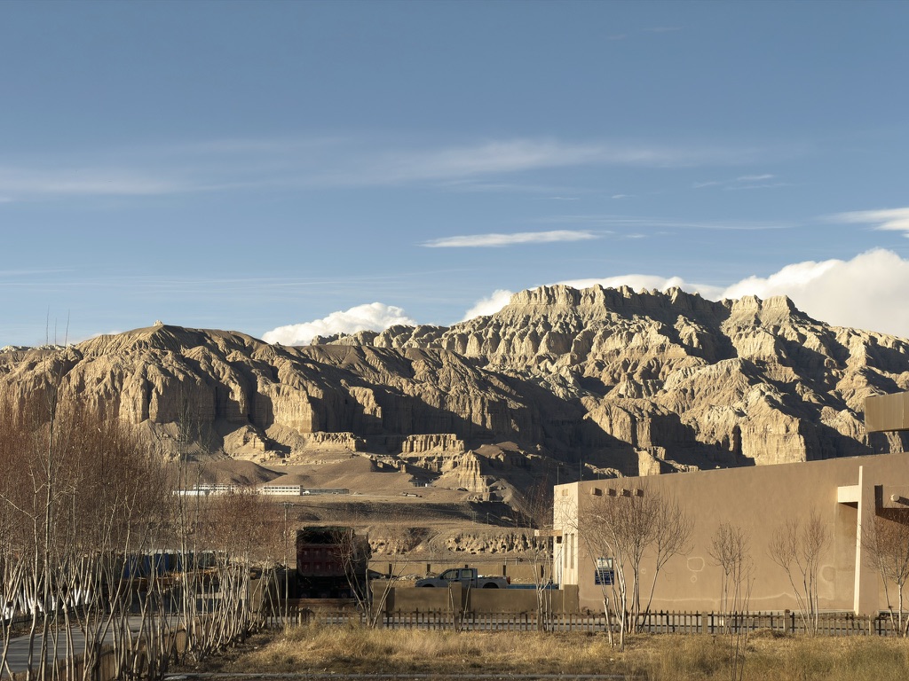 扎达北面的土林