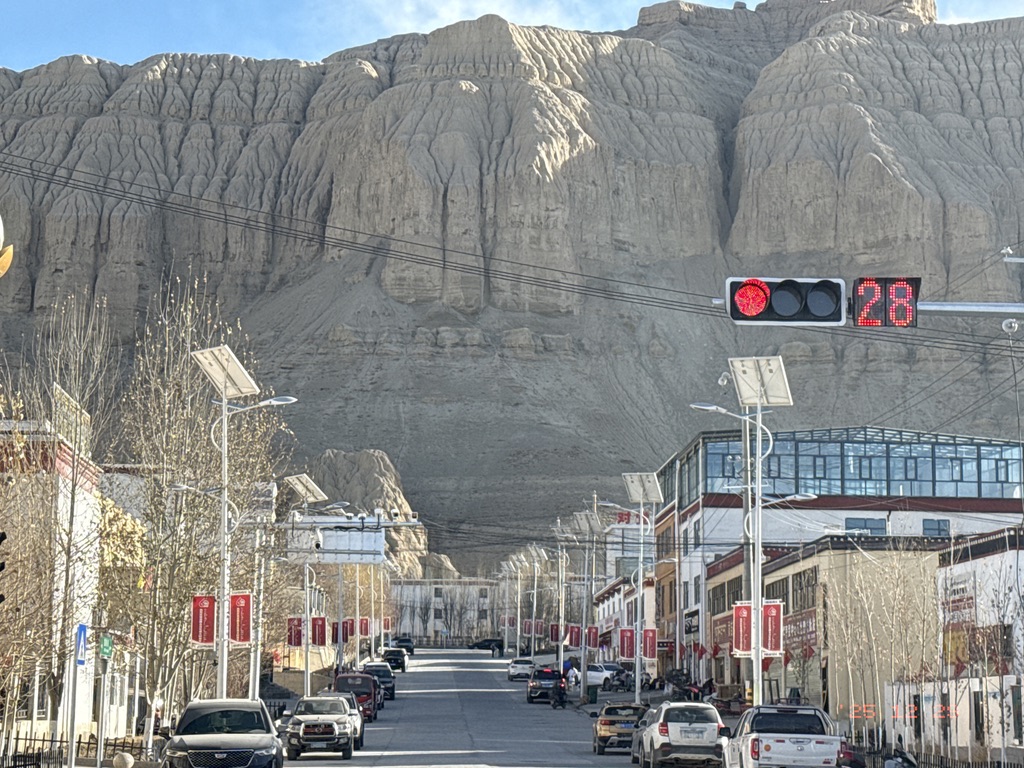 扎达南面的土林