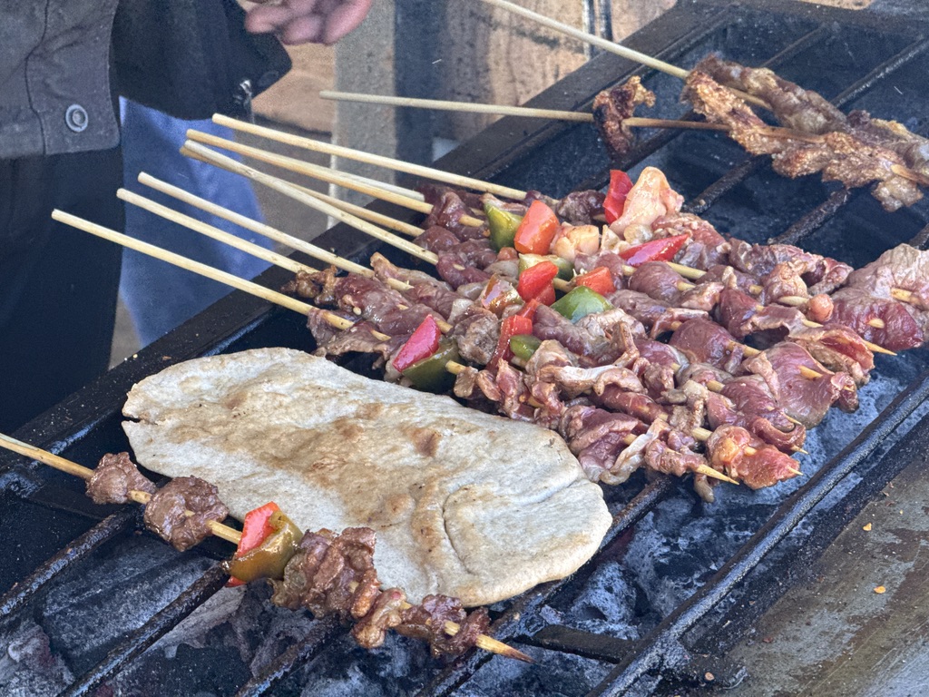 牦牛肉和卷饼,老板生意不要太好