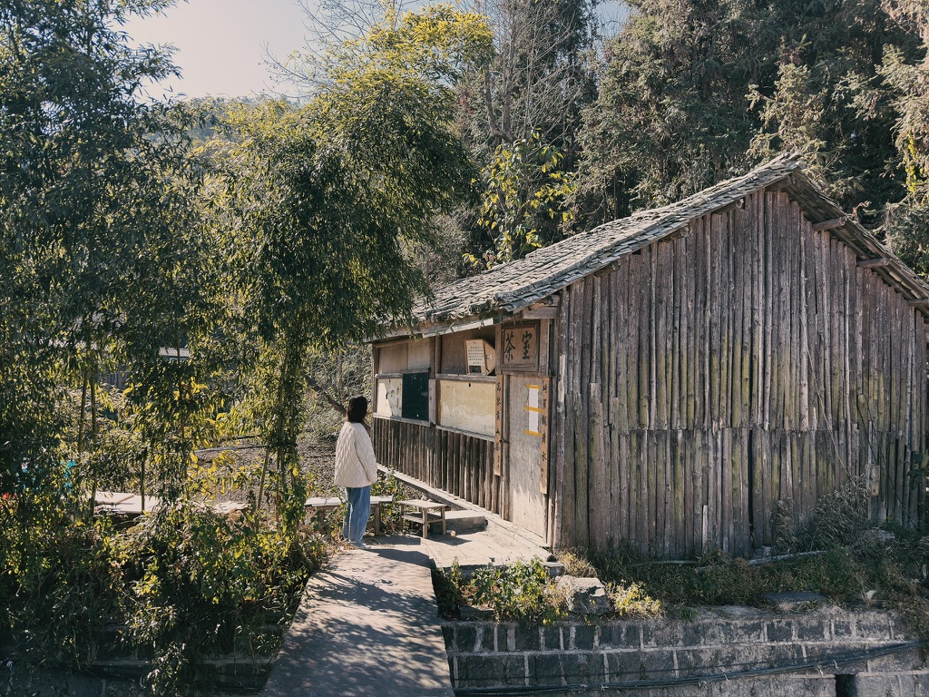 跨国铁板桥才能到的茶室