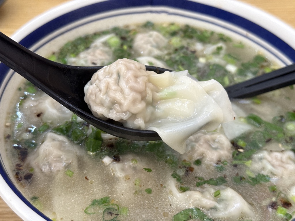 以形补形,吃馄饨补脑子