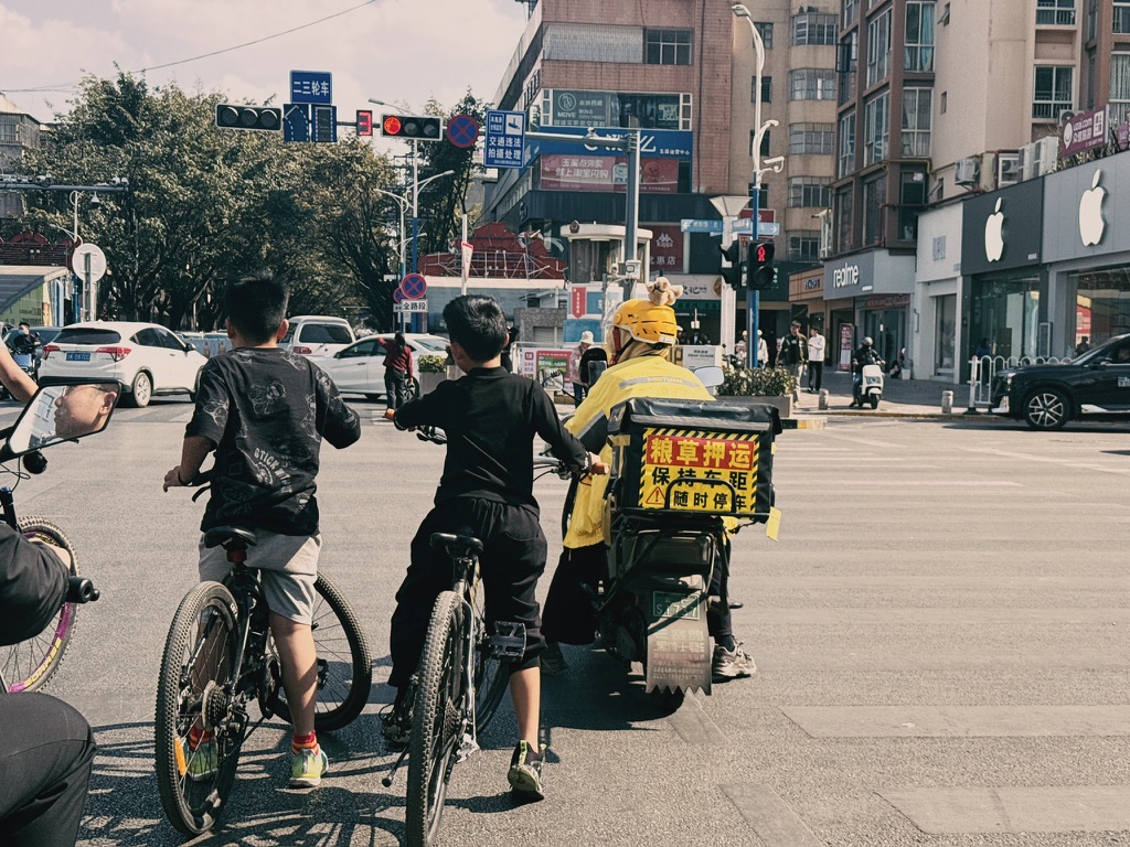 粮草押运,保持车距,笑死我了