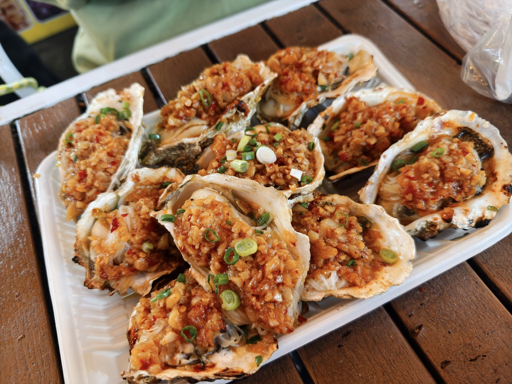 再来一份生蚝吧,从弥勒开始,我们踏上了生蚝之旅