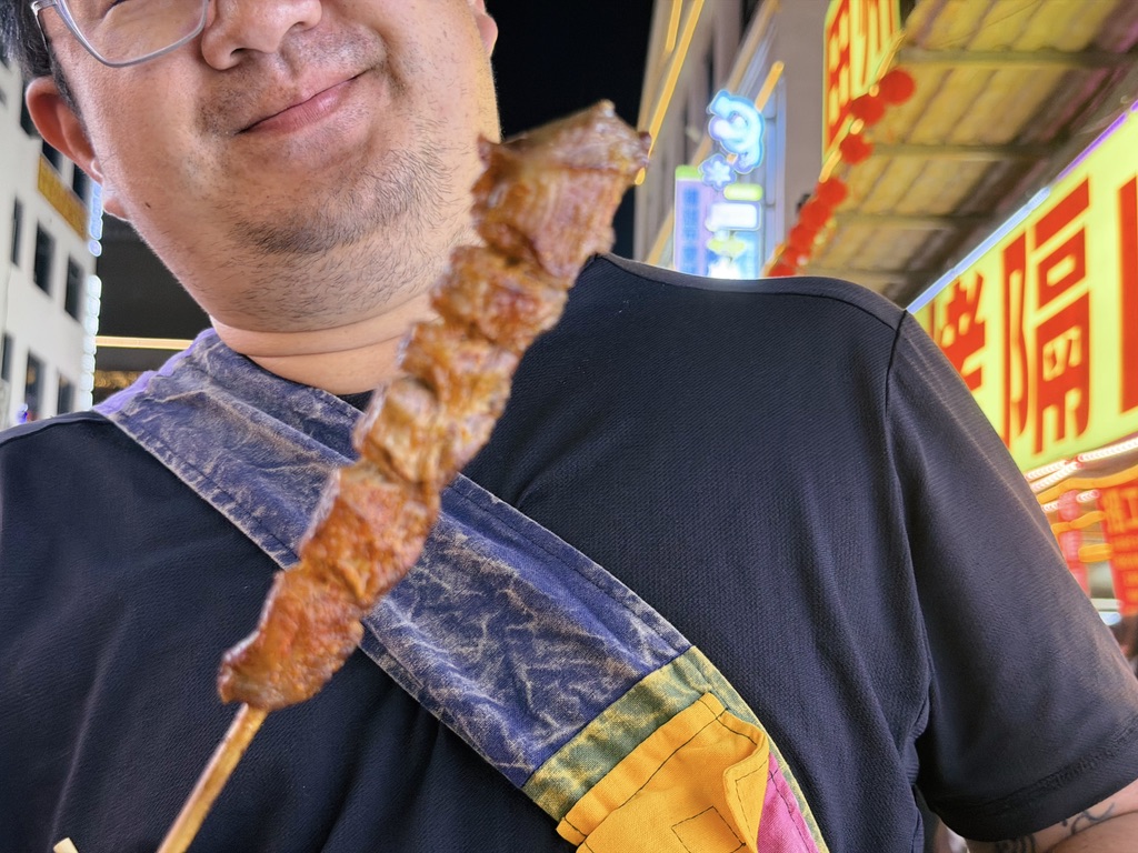 对焦对在胡子上了