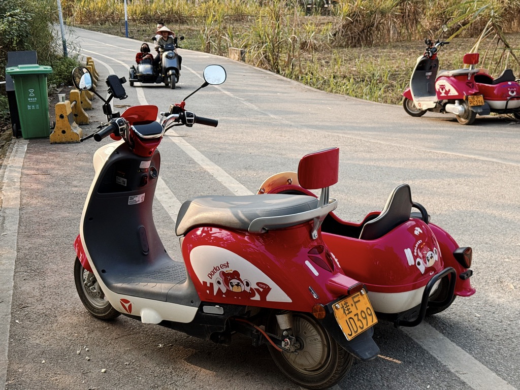 满大街都是小八嘎