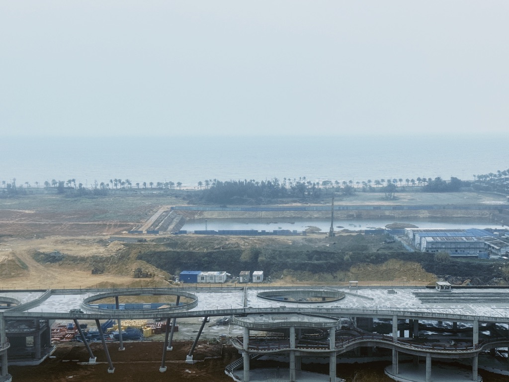 次日清晨的海景