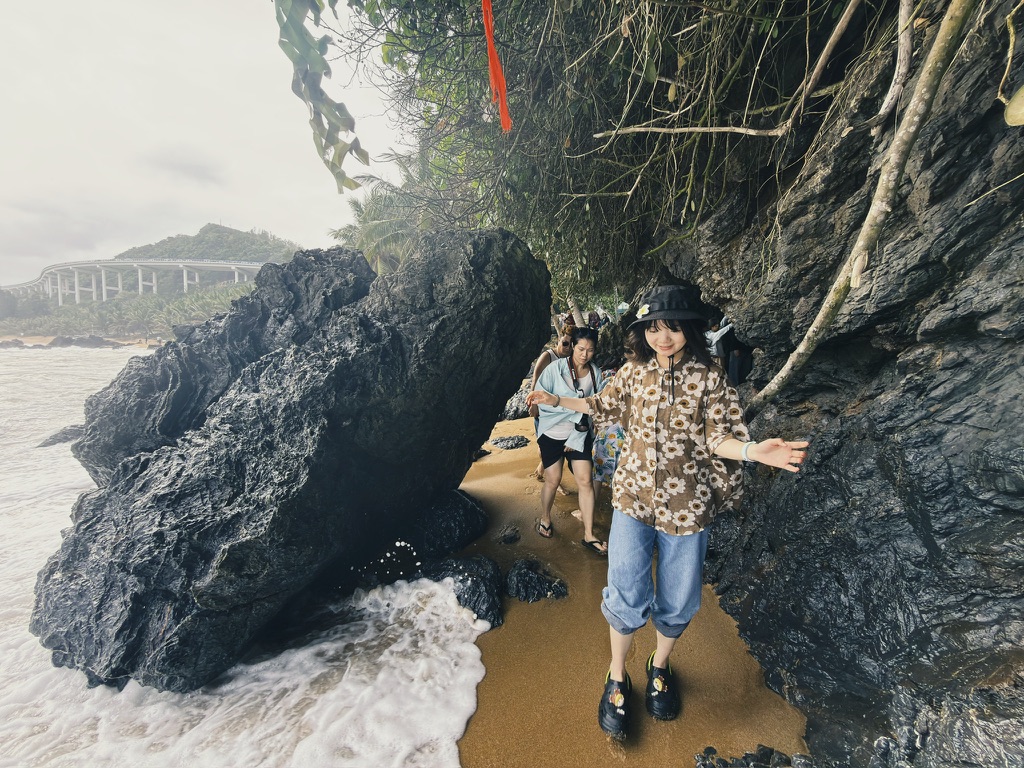 过这片漫水沙滩