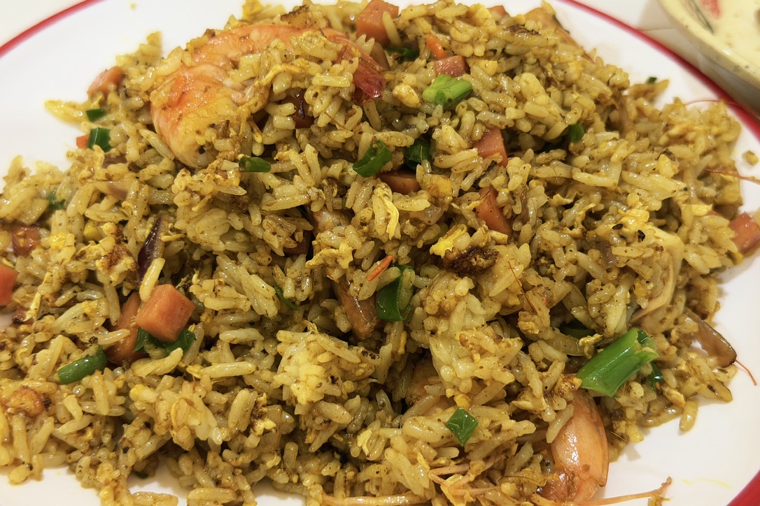 海鲜咖喱炒饭