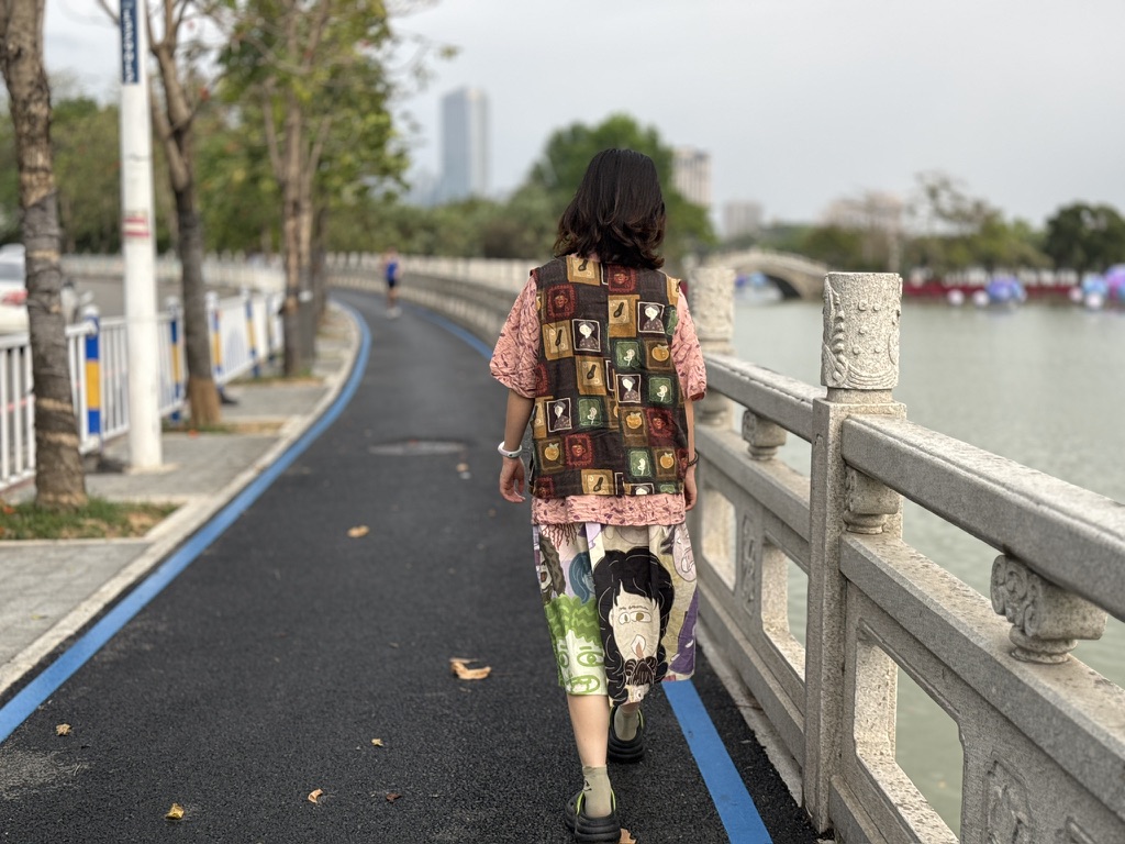 都在惠州西湖边的恙