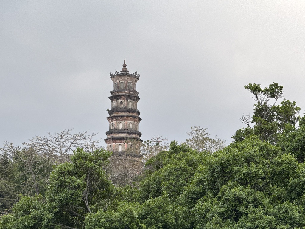 远远地看到泗洲塔