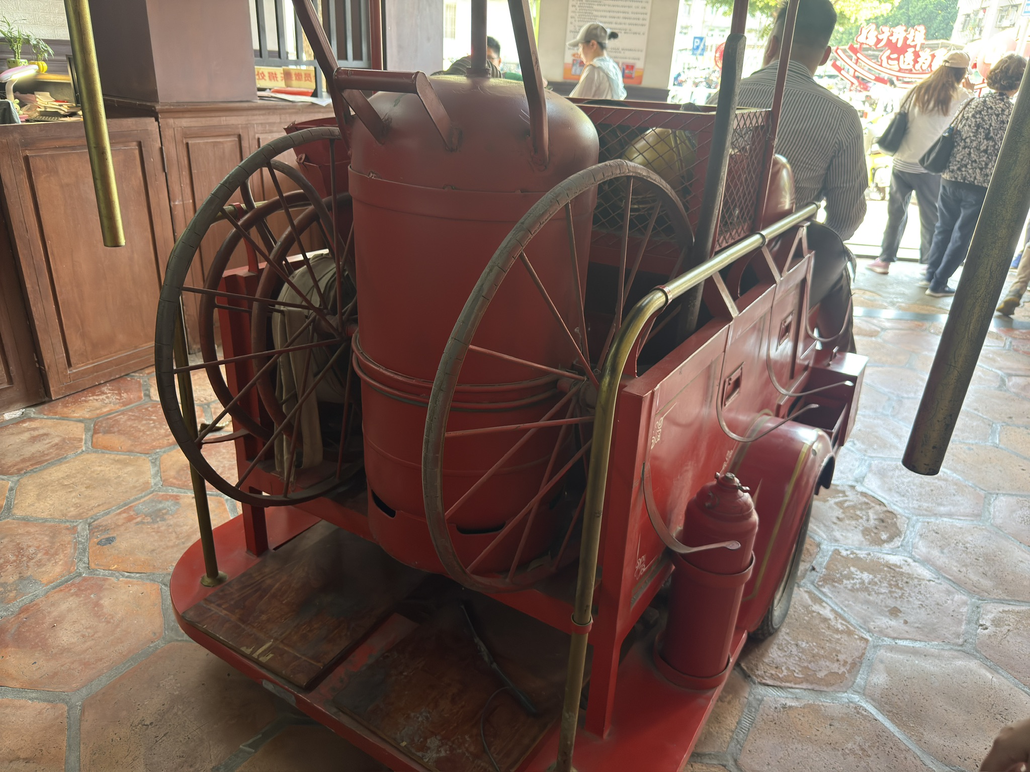 只有这车是真的消防车