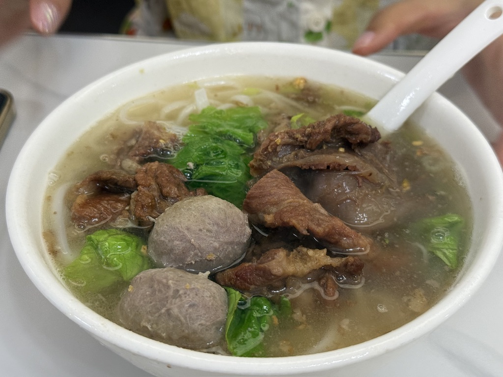 牛肉丸+牛腩粉