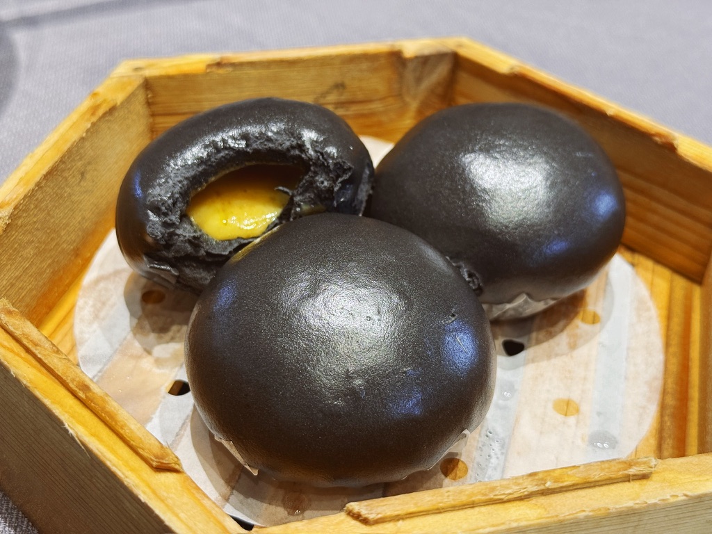 黑金流沙包