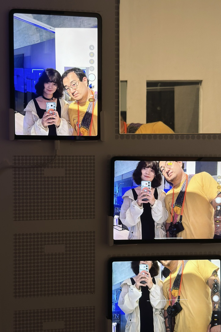 一起逛美术学院毕业展